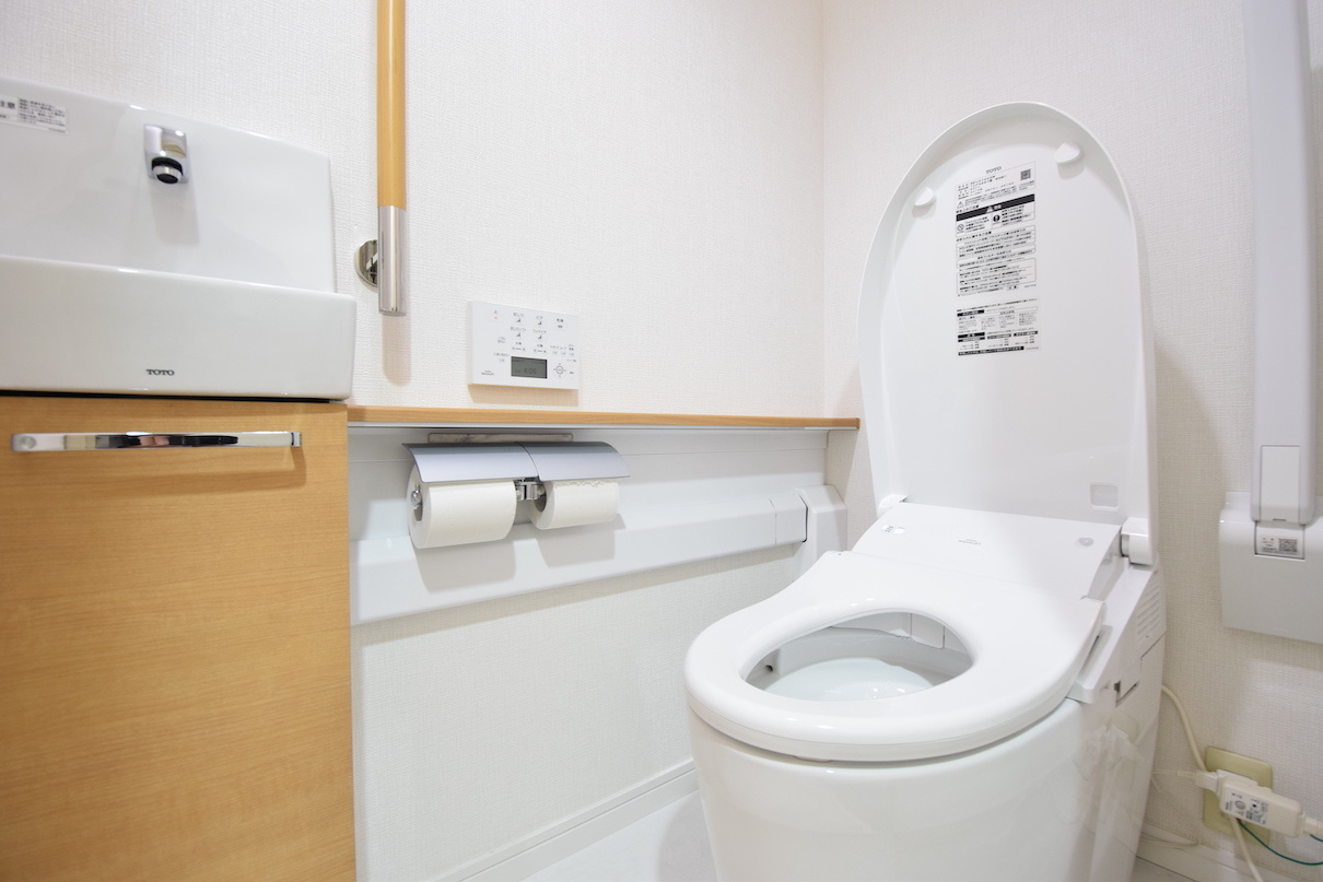 ずっとキレイに【高級感と利便性にこだわった】トイレリフォーム アイキャッチ